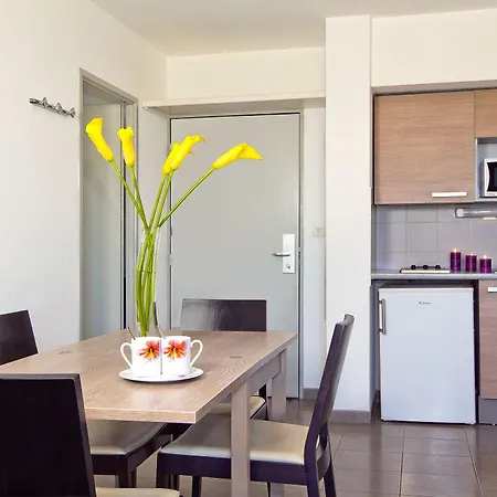 Séjours&affaires Appart hôtel 2*