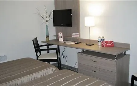 Sejours & Affaires 2* Manosque