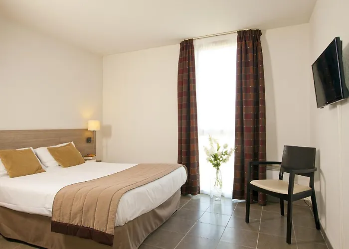 Aparthotel Sejours & Affaires 2*