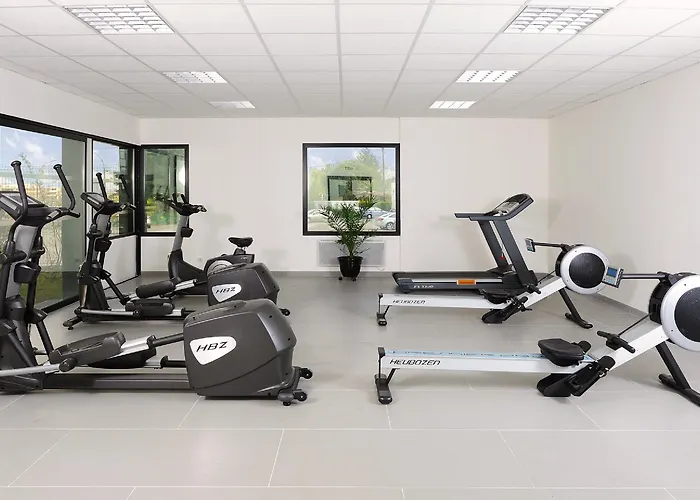 Aparthotel Sejours & Affaires 2*